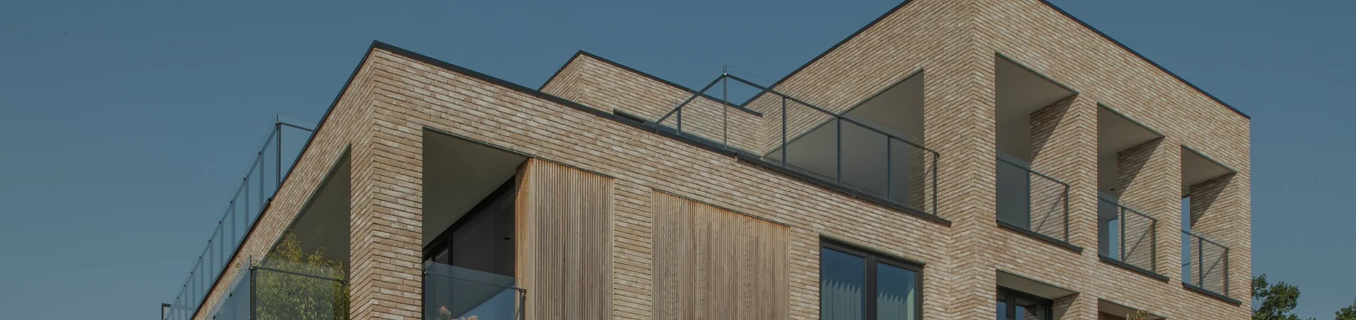 Hero (Hand-moulded Bricks)